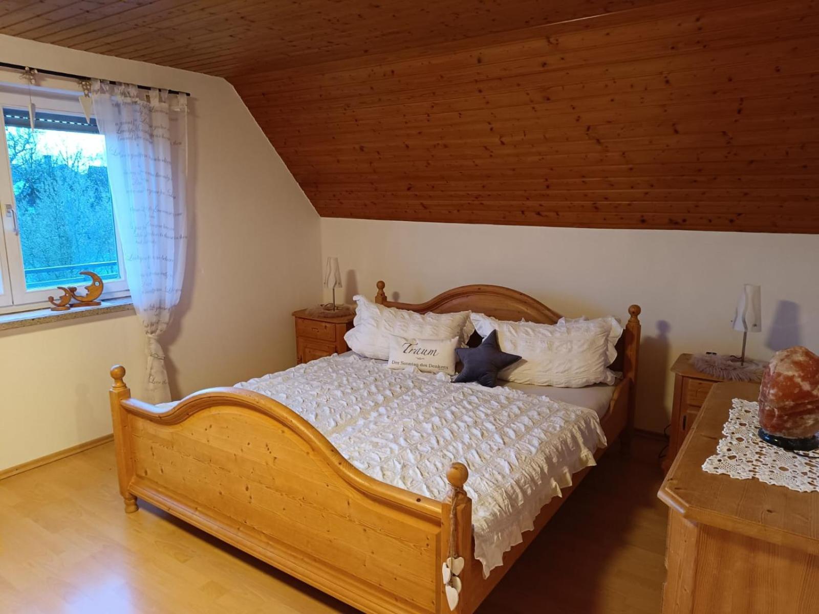 Ferienwohnung An Den Itzauen Großheirath 外观 照片